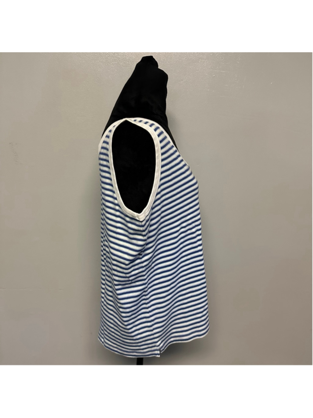 Eddie Bauer Striped Tank Top Women’s Size XL Blue White 100% Cotton - Picture 3 of 6